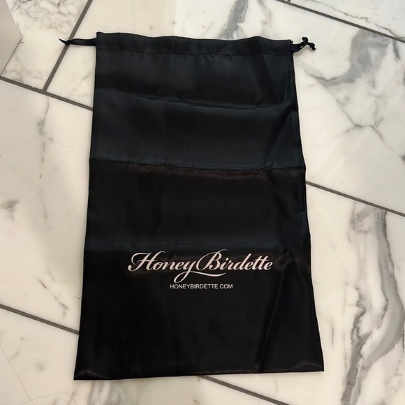 Honey Birdette dust bag - Picture 1 of 2